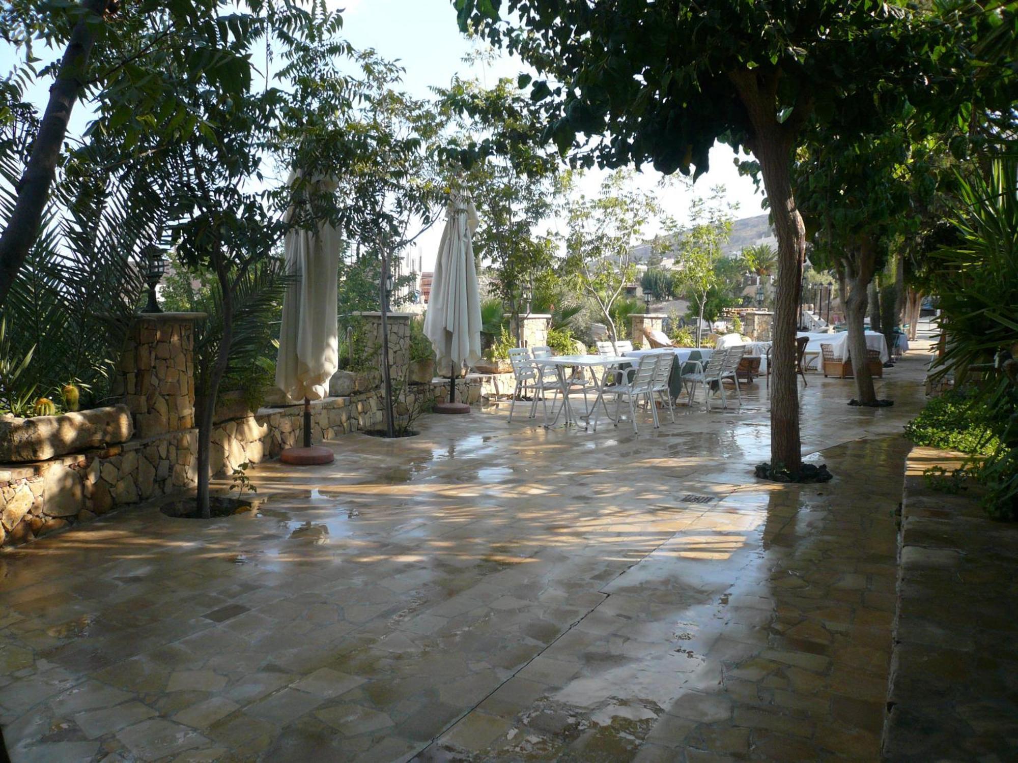 Greenfields Country Club Limasol Dış mekan fotoğraf