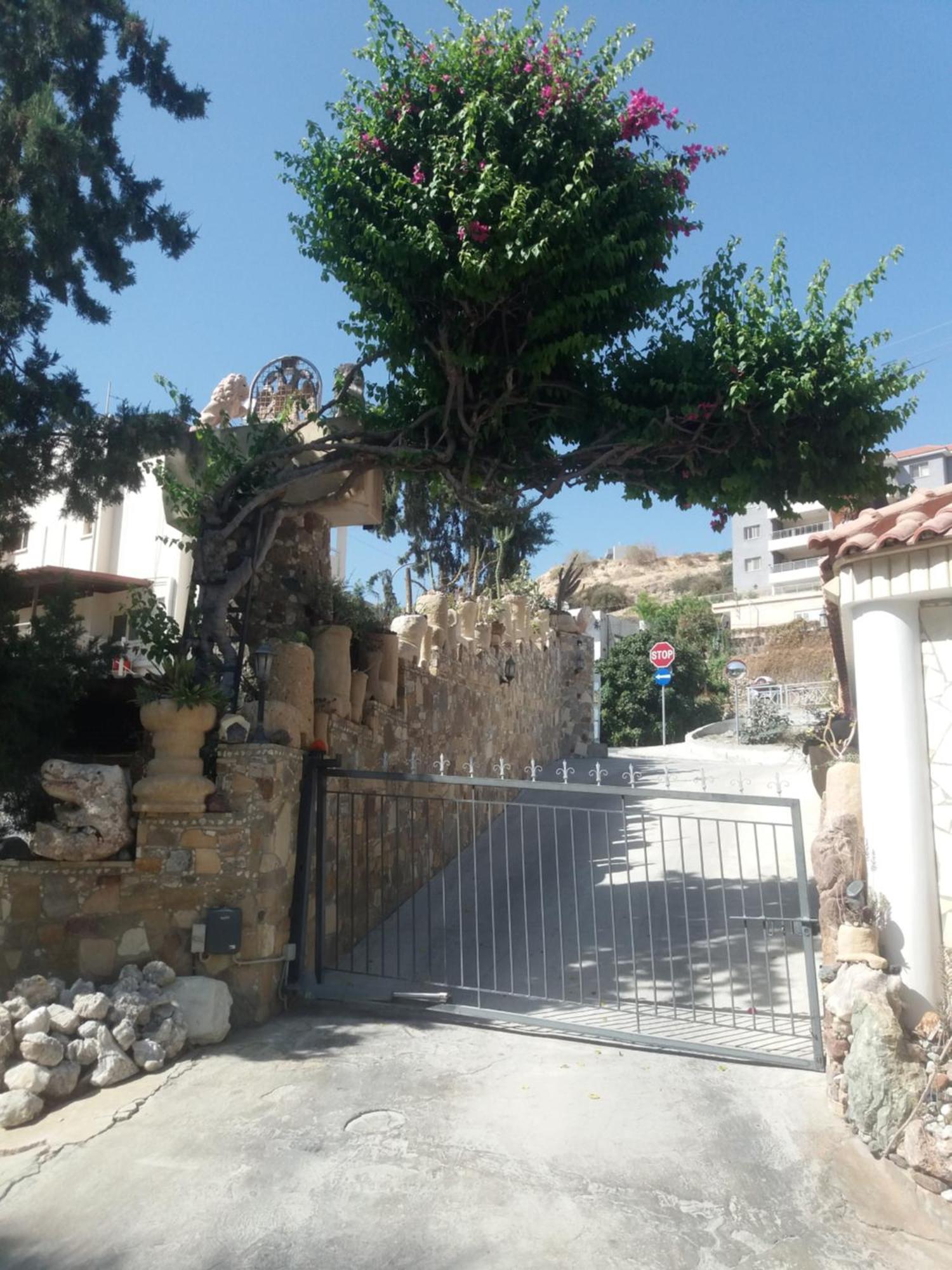 Greenfields Country Club Limasol Dış mekan fotoğraf